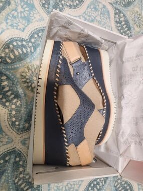 PIKOLINOS Navy and Beige Wedge Sandals